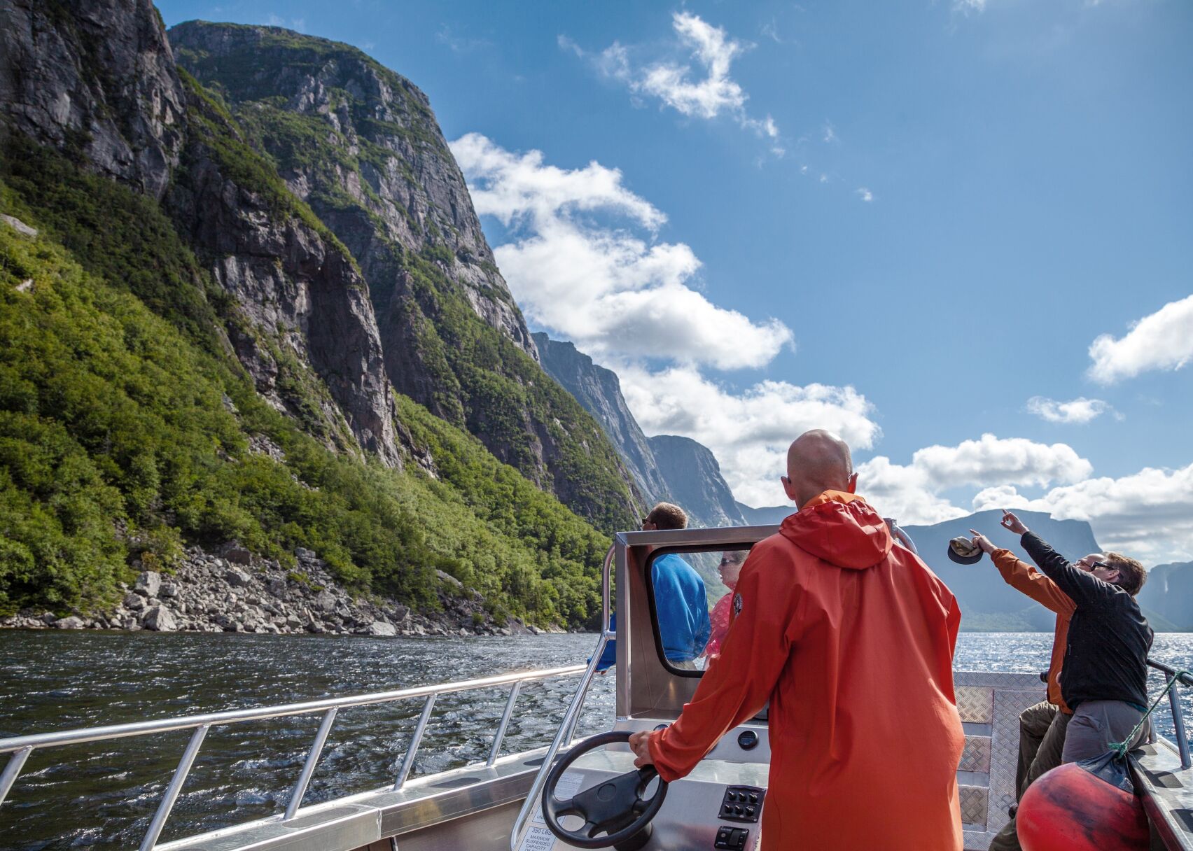 Gros Morne, Western Brook Pond Boat Tour - Newfoundland and Labr